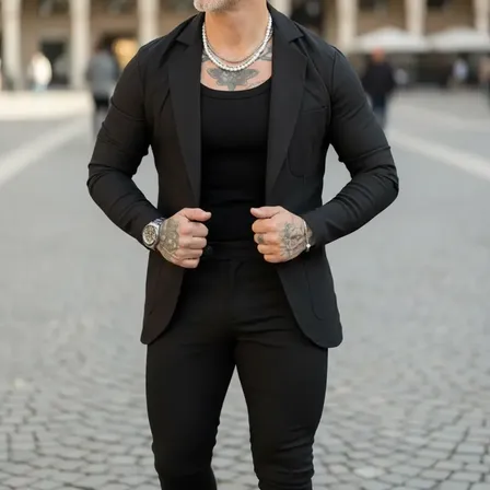 Conjunto masculino slim fit composto por blazer e calça